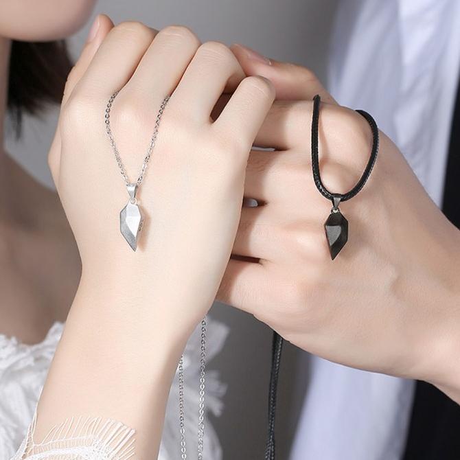 Kalung Titanium Couple Pria Wanita Titanium Kalung Korea