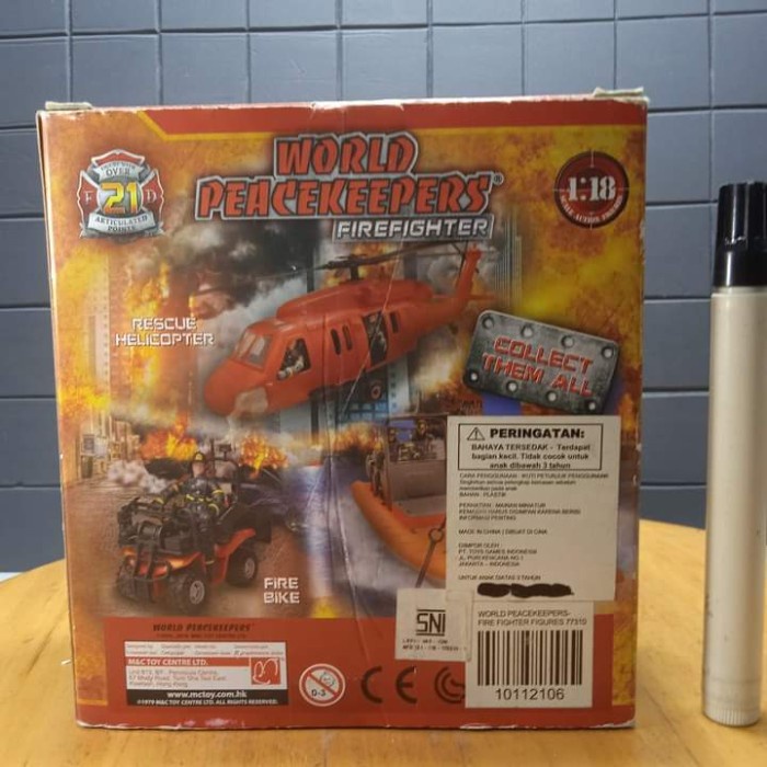 MUST HAVE MAINAN ACTION FIGURE WORLD PEACEKEEPERS FIREFIGHTER TINGGI SEKITAR 5 I TERBARU