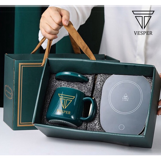 

DISKON MURAH Hampers Warmer Hadiah Merry Christmas Pemanas Elektronik Portable BERRY30.JAYA