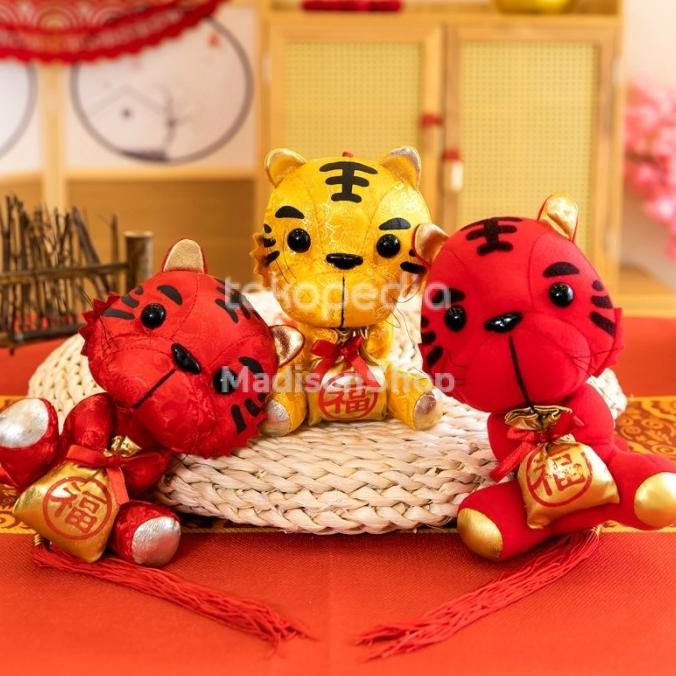 

Imlek Gantungan Imlek Boneka Macan 2022 Dekor Pohon Meihwa Tiger Macan Emas Berkualitas