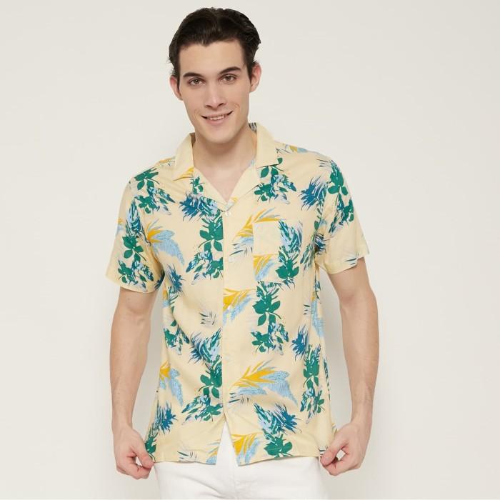TERLARIS - M231 KEMEJA PRINTING HAWAI MOTIF DAUN WARNA KUNING 0549A