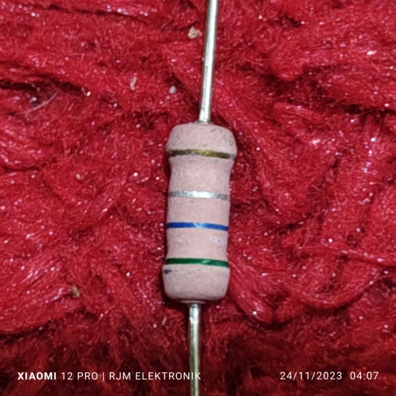 Resistor 0.56 ohm 1w