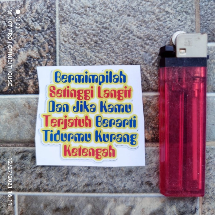 

Terlaris - Stiker Vinyl Bermimpilah Setinggi Langit Kata Lucu Nyleneh Humor Motor
