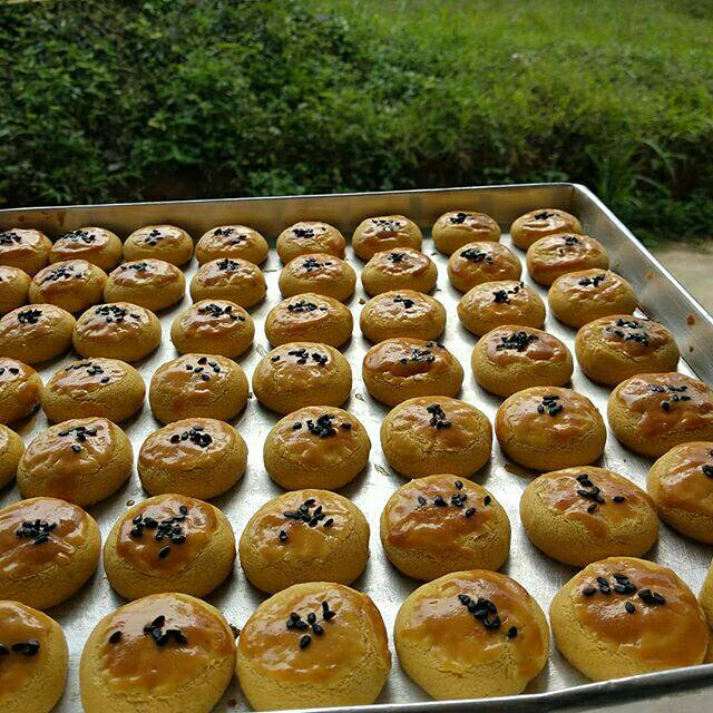 

Ed Egg Yolk Cookies