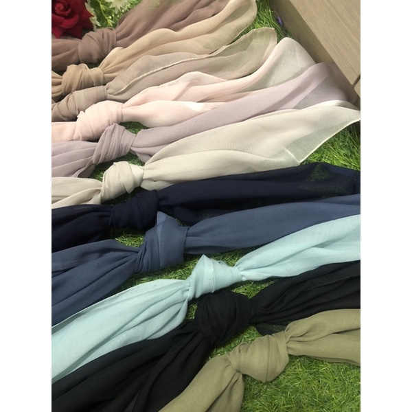 orderan khusus jilbab paris plain Napocut