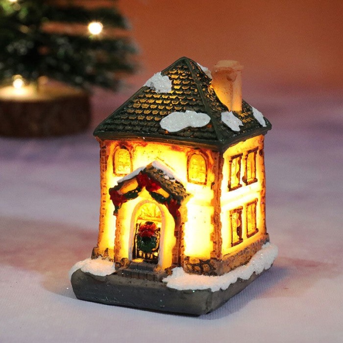 

Ornamen Rumah Desa Kecil Untuk Dekorasi Pohon Natal Limited Stock