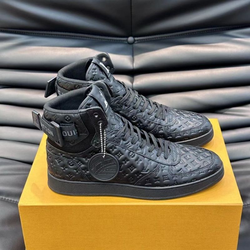 SEPATU SNEAKERS LUIS VUITTON SEMI BOOT