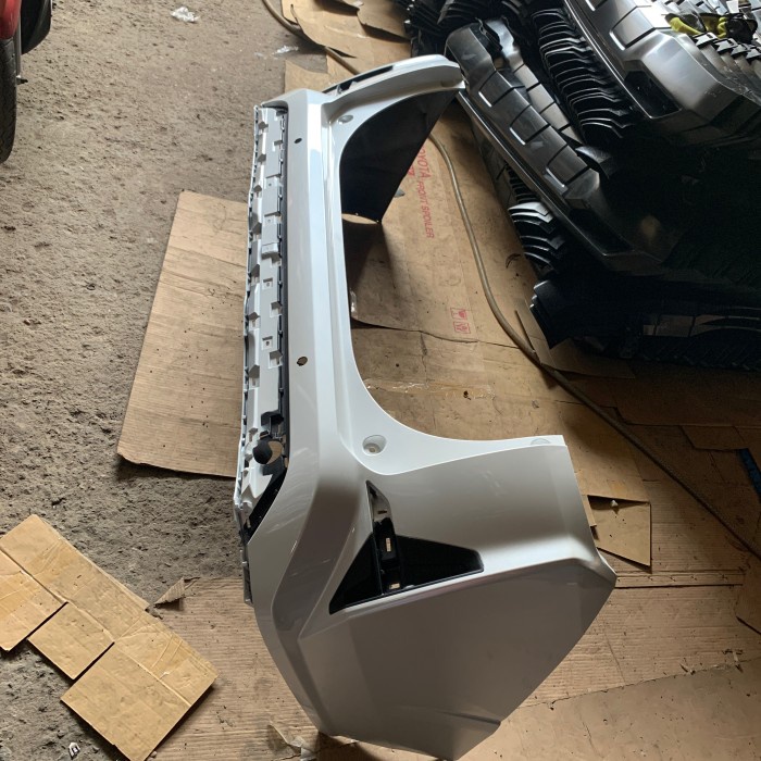 Termurah Bemper Belakang Avanza Veloz 2021 2022 Murah