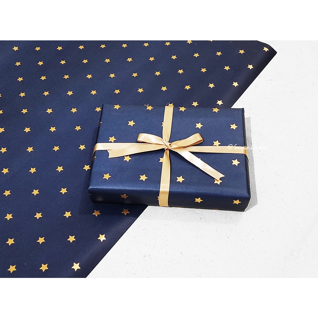 

Kertas Kado Foil Bintang (5 Lembar)