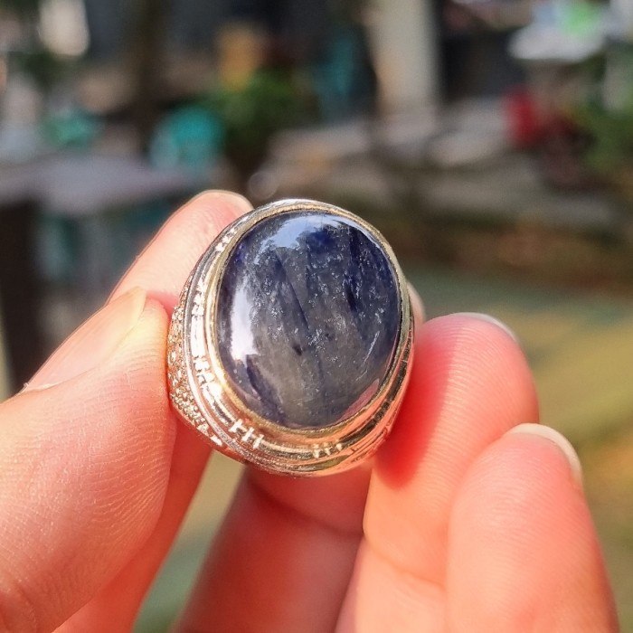 [Baru] Batu Natural Blue Sapphire Hq Limited