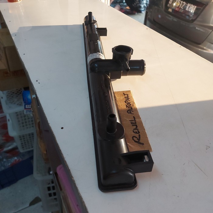 Upper tank radiator atas Rush Terios Grand max Denso