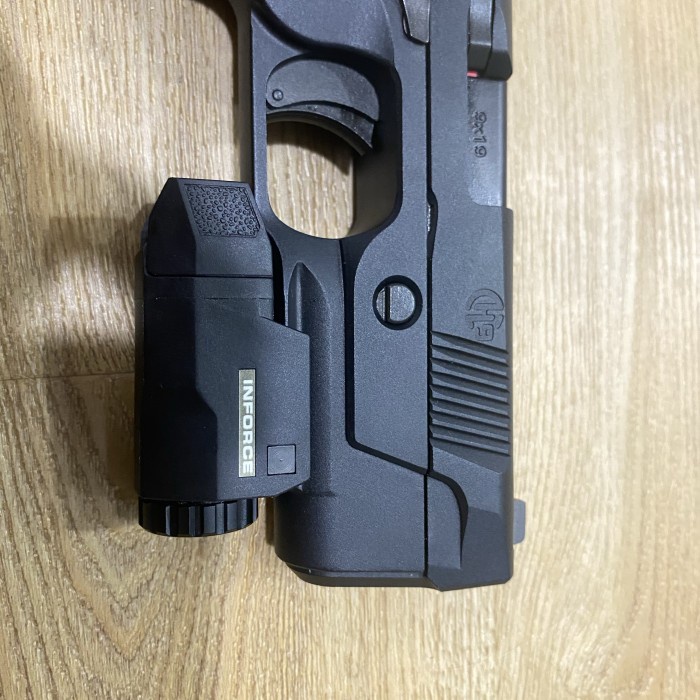 

✨Ready Inforce Apl - C Flashlight Warna Black Terbatas