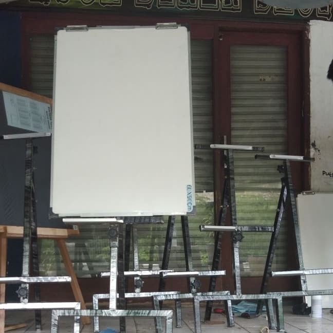 

✨Sale Whiteboard Flipchart Uk 60X80 Limited