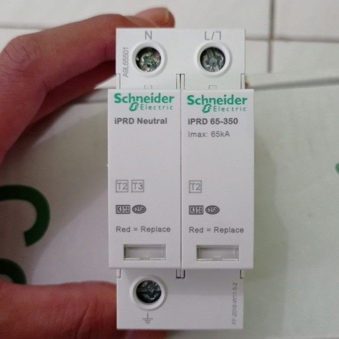 ✨Original Arester Schneider Iprd Neutral 65-350 2P 65Ka A9L65102 A9L65501 Terbaru