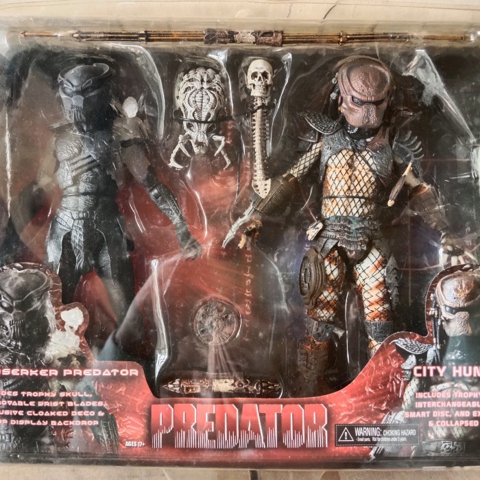 ✨Baru Sale Predator 2 Pack City Hunter X Berserker Diskon