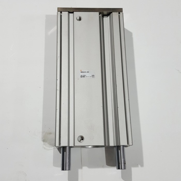 ✅Ready Cylinder Pneumatic Smc Mgqm 40-200 Terbatas