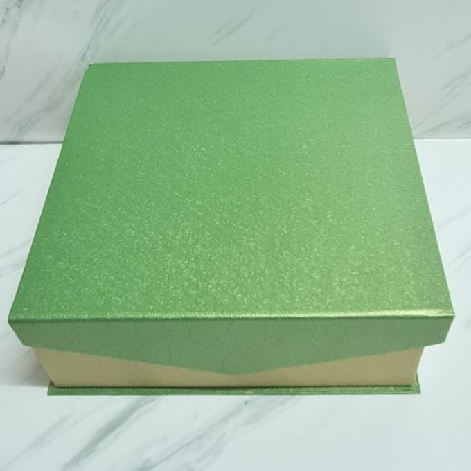 Box magnet dasi 22x22x8cm / kotak kue hamper imlek natal lebaran