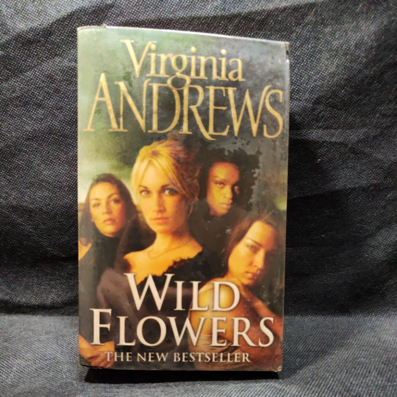 Buku Wild Flowers, Virginia Andrews, Pocket Books. (Ada Jilid Yang Lepas).