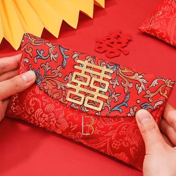 

TERBARU DOMPET AMPLOP ANGPAO ANGPAU IMLEK SHUANGXI SANGJIT NETRAL KAIN PANJANG !!!!!