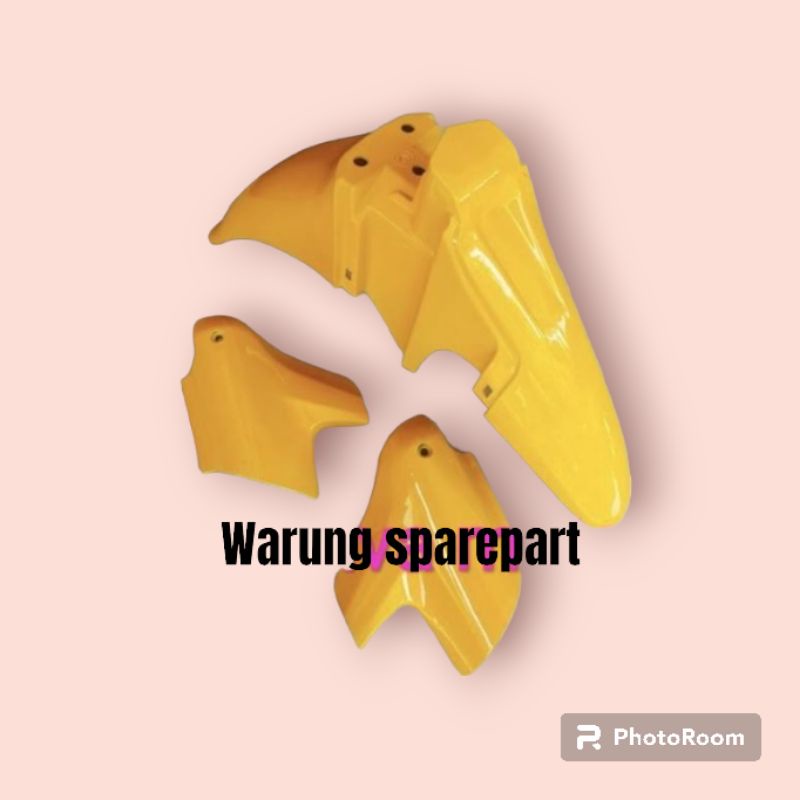 SPAKBOR DEPAN SATRIA HIU KUNING