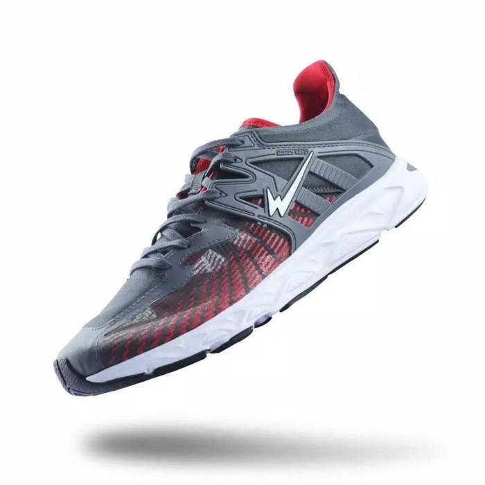 SEPATU RUNNING EAGLE EVO RUN