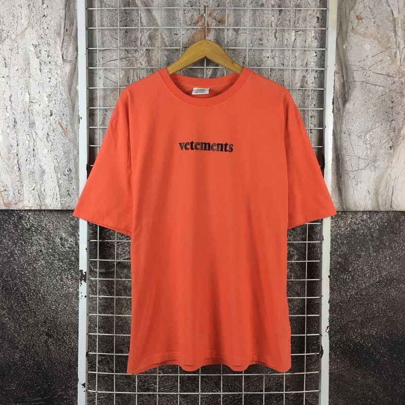 Kaos Vetements . SDA TD99 Second Bekas Preloved