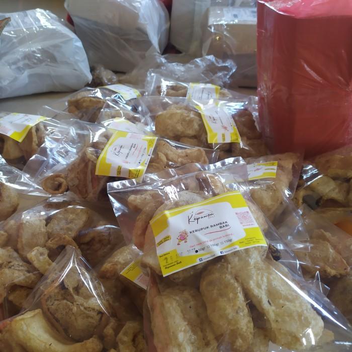 

Kerupuk Kulit Rambak Babi Kepawon Bali - 100Gr 077