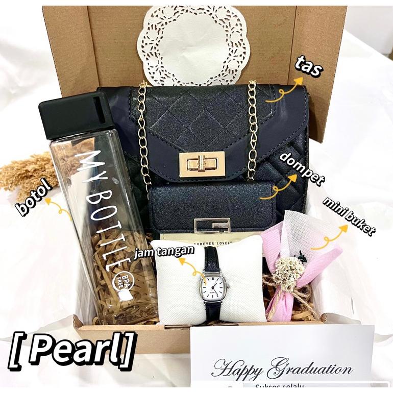 

Promo Akhir Tahun [Best Seller] Gift Hadiah Hampers Kado Wanita Perempuan Cewek Cewe Botol Birthday Graduation Wedding Ulang Tahun Wisuda Pernikahan Big Sale
