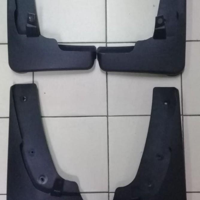 Mudguard Mud Guard Karpet Lumpur Ban Nissan Xtrail T31 Oem Original