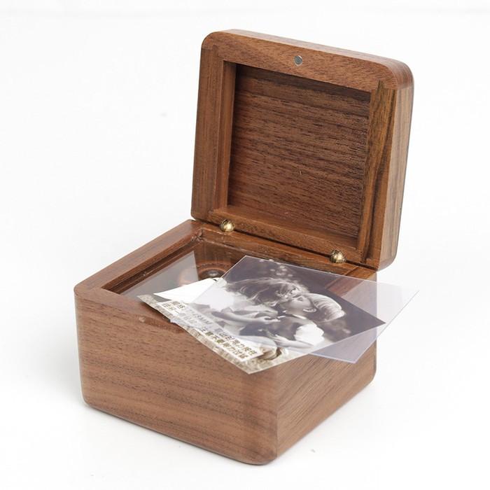 Music Box Photo Kotak Musik Kayu Sankyo Original