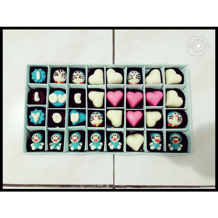 

NEW coklat valentine spesial 2018 sekat 32 karakter bisa request tulisan