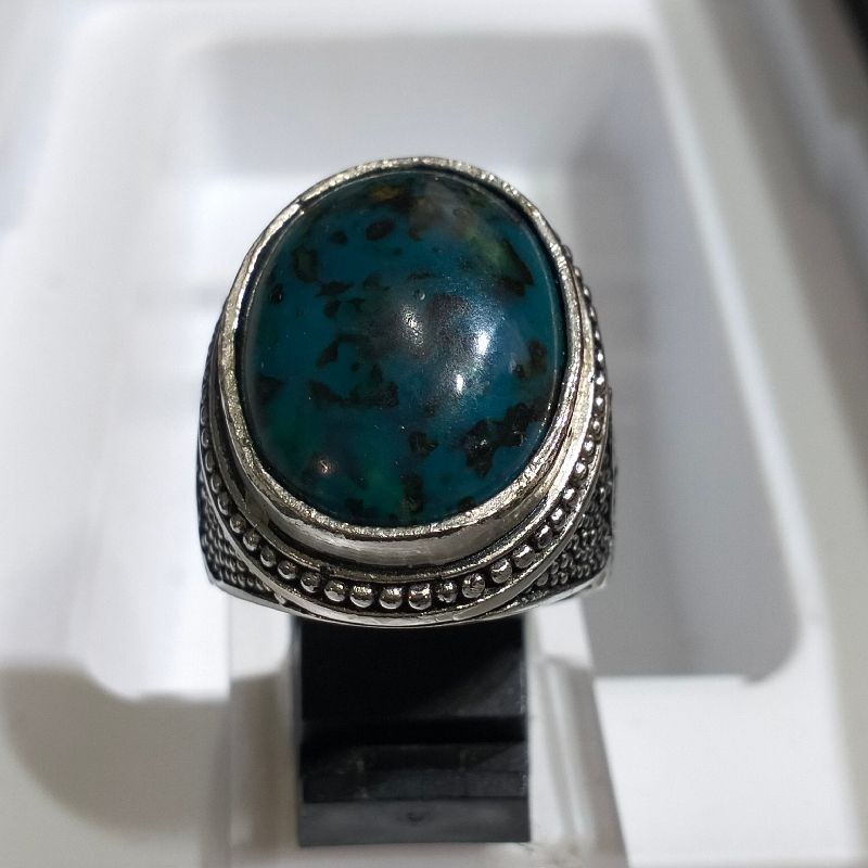Batu akik bacan doko serat kuro kode B09