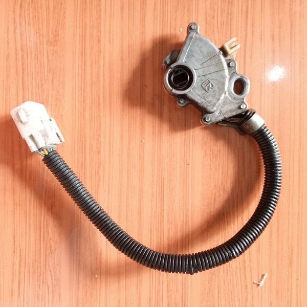 Switch Gear Selector Inhibitor Matic Avanza Sirion Xenia Agya Ayla Rush Terios Original