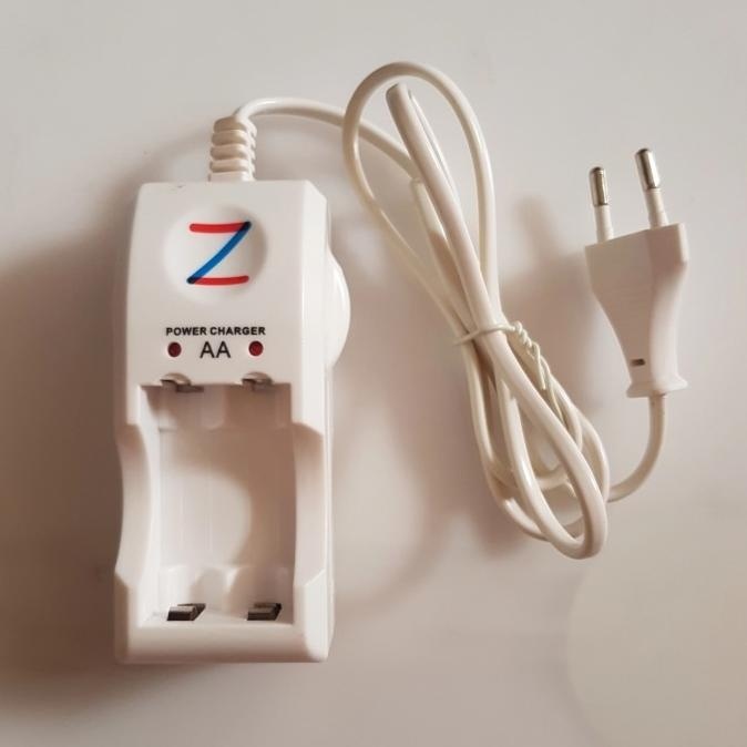 mini 4wd charger isi 4 baterai AA model XQ - 1503