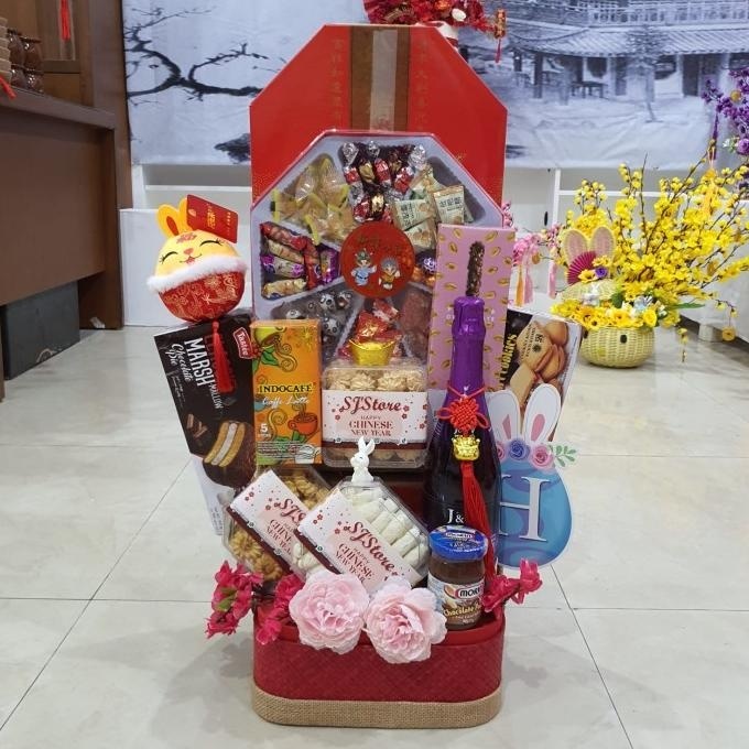 

Paket Dekorasi Hampers Imlek Parcel Hadiah Kue Kering 001 Pengiriman Cepat