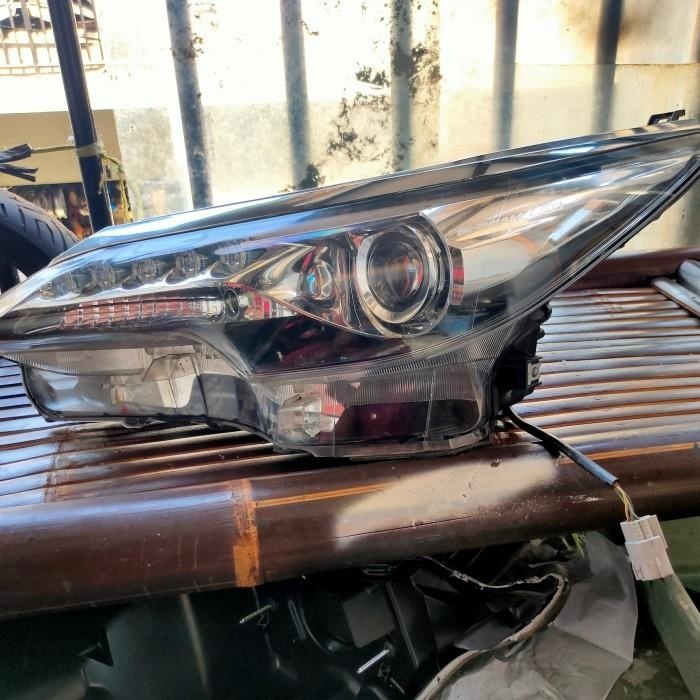 Mika Headlamp Fortuner Vrz