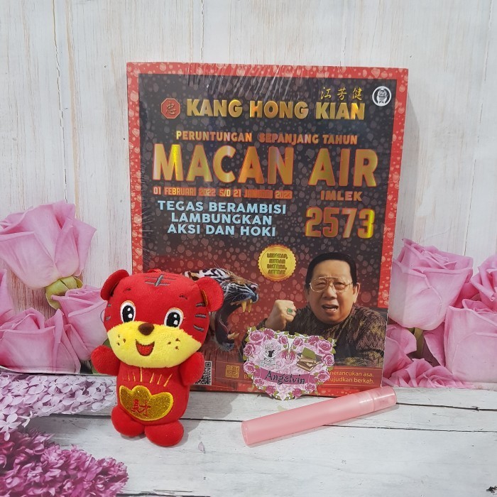 

[Baru] Buku Peruntungan Sepanjang Tahun Macan Air Imlek 2573 Kang Hong Kian Terbatas
