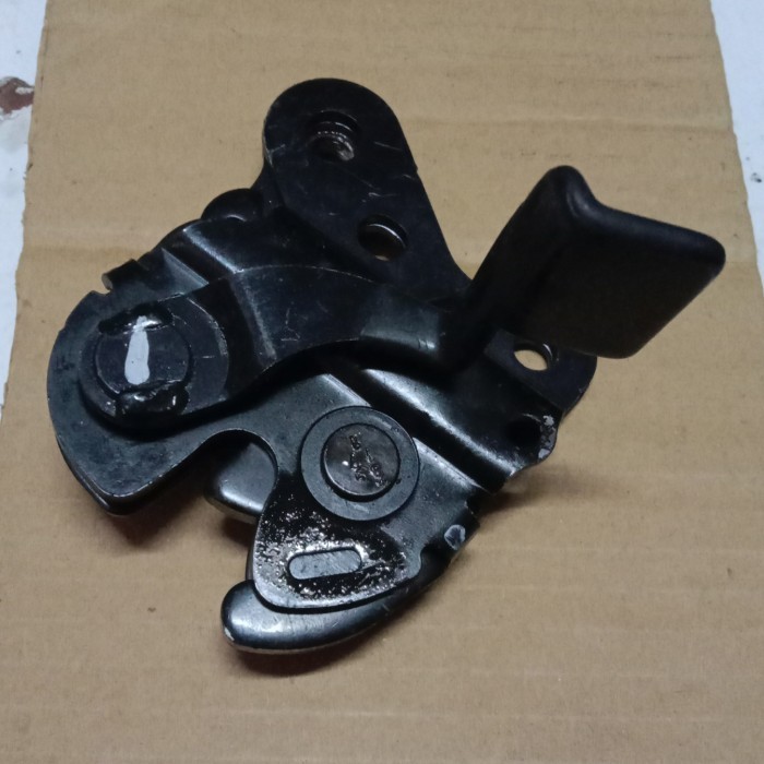 [Original] Kunci Jok Bangku Belakang Avanza Asli Berkualitas