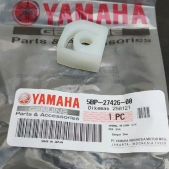 ORI 5BP-27426-00 PLASTIK KARET PER FOOTSTEP INJAKAN YAMAHA SCORPIO ( YAMAHA JP GROUP )