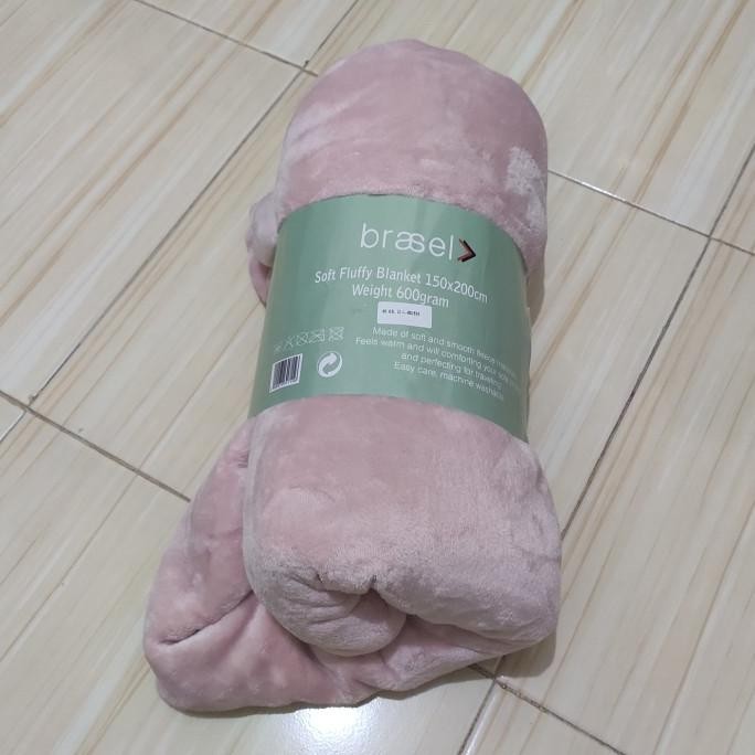 Brasel Blanket Selimut Bulu Lembut Premium AEON 150 x 200 cm Brassel