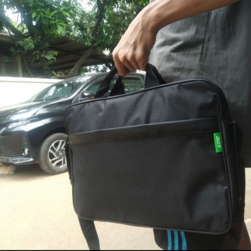 TAS LAPTOP KUAT ANTI AIR // Tas Selempang Laptop 14 inch (D600)