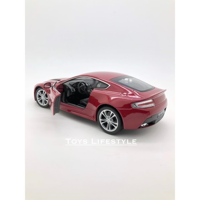 Must Have Welly Diecast - Aston Martin V12 Vantage (Merah) Termurah