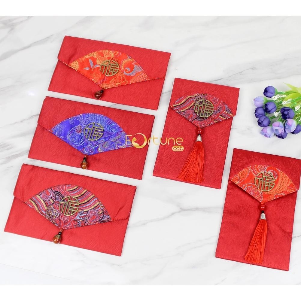 

Penawaran Unik" Angpao Imlek 2024 Kain Kipas Fu Hong Bao Red Envelope Angpao Kain Terbaru ||