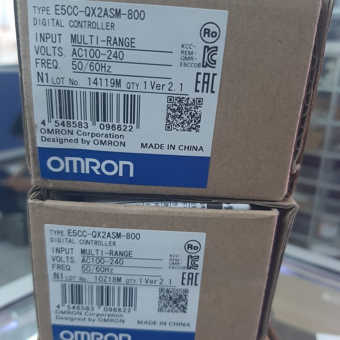 READY E5CC-QX2ASM-800 OMRON