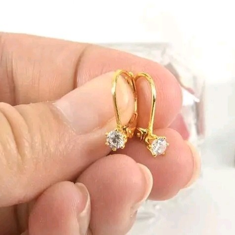 ANTING ANAK PEREMPUAN