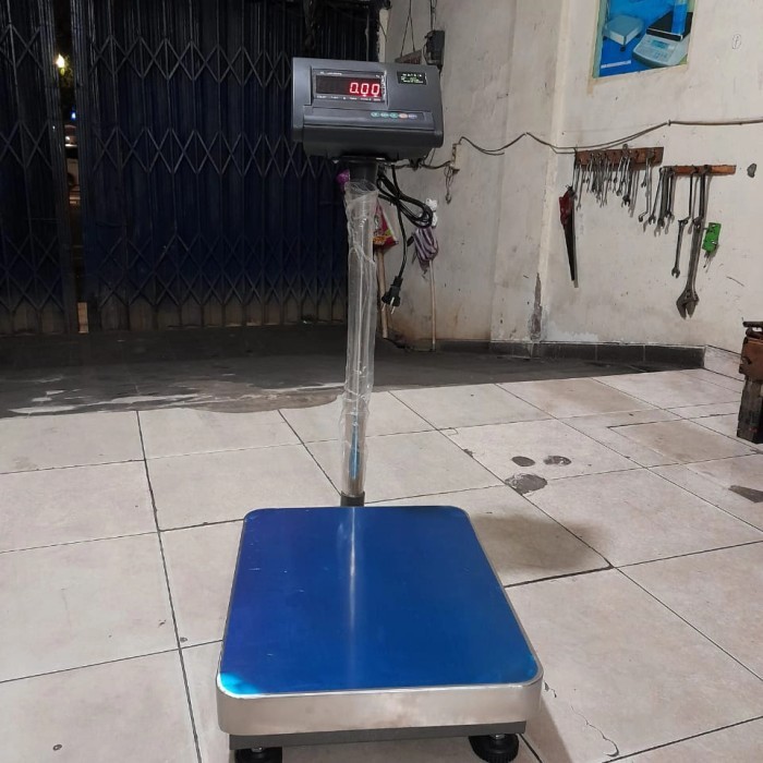 Timbangan Duduk Digital 150 Kg Matrix