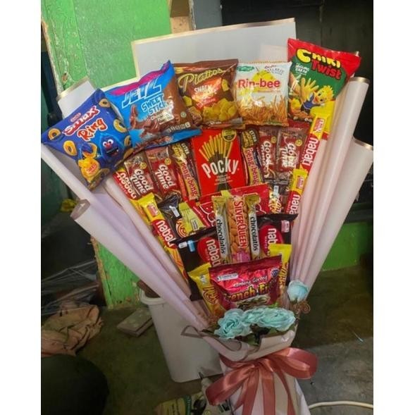 

PROMO MURAH Bouquet Snack Bucket Makanan Jumbo Hadiah Ulang Tahun / Hari Guru