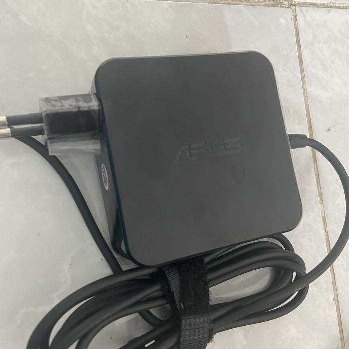 TERJAMIN ASLI READY CHARGER LAPTOP ASUS ORIGINAL COPOTAN ADP 65DW A