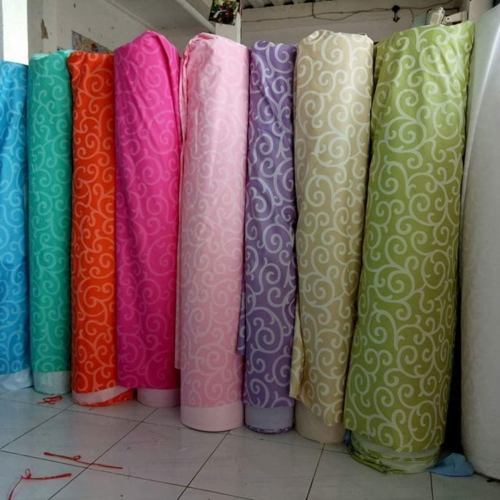 Kain Bahan Sprei Waterproof / Anti Air/ Anti Ompol Meteran Motif Ulir Ready