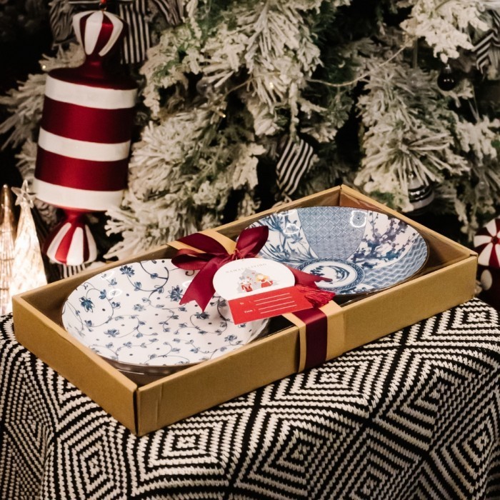 

Ready Mayfair Christmas Hampers